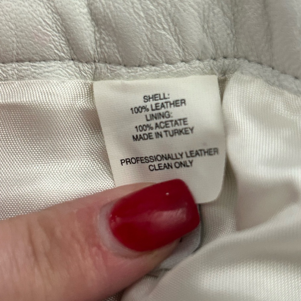 Express Elegant White Genuine Leather Pants with floral fretwork size 8 - Picture 13 of 15